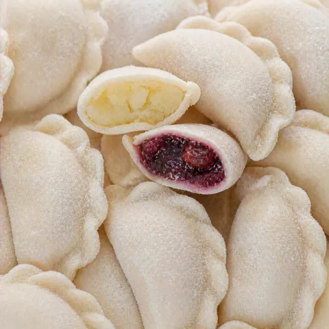 Вареники с вишней